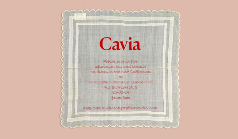 Perché un brand di moda presenta la sua collezione in una pasticceria? L’afternoon tea di Cavia