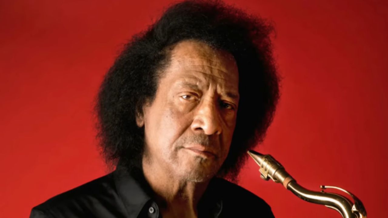 Napoli piange James Senese: morto a 80 anni il sassofonista che fece sognare con Pino Daniele