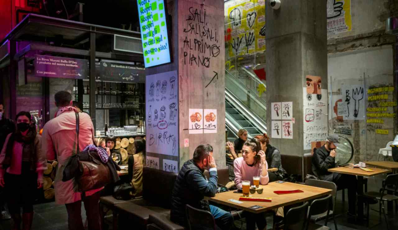 Cucina romana, brunch e shopping gastronomico: le nuove botteghe del Mercato Centrale Milano