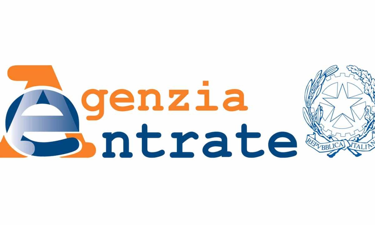 Controlli fiscali in arrivo | l’Agenzia delle Entrate manda questionari a questi italiani: occhi puntati su guadagni “nascosti”