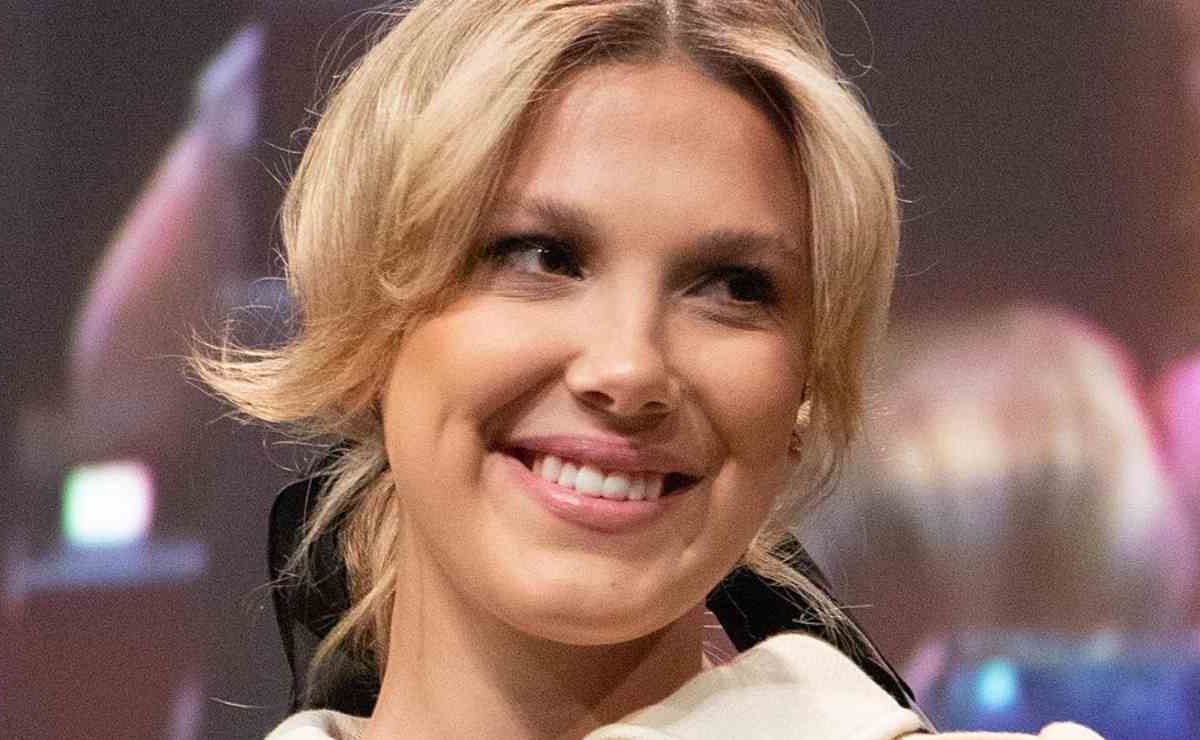 Stranger Things approda a Milano: via Dante diventa il “Sottosopra” per queste feste natalizie | Le date complete